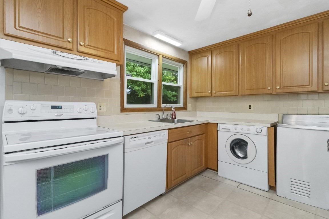 68 Colgate Rd, Brockton, MA 02302 - Image 4