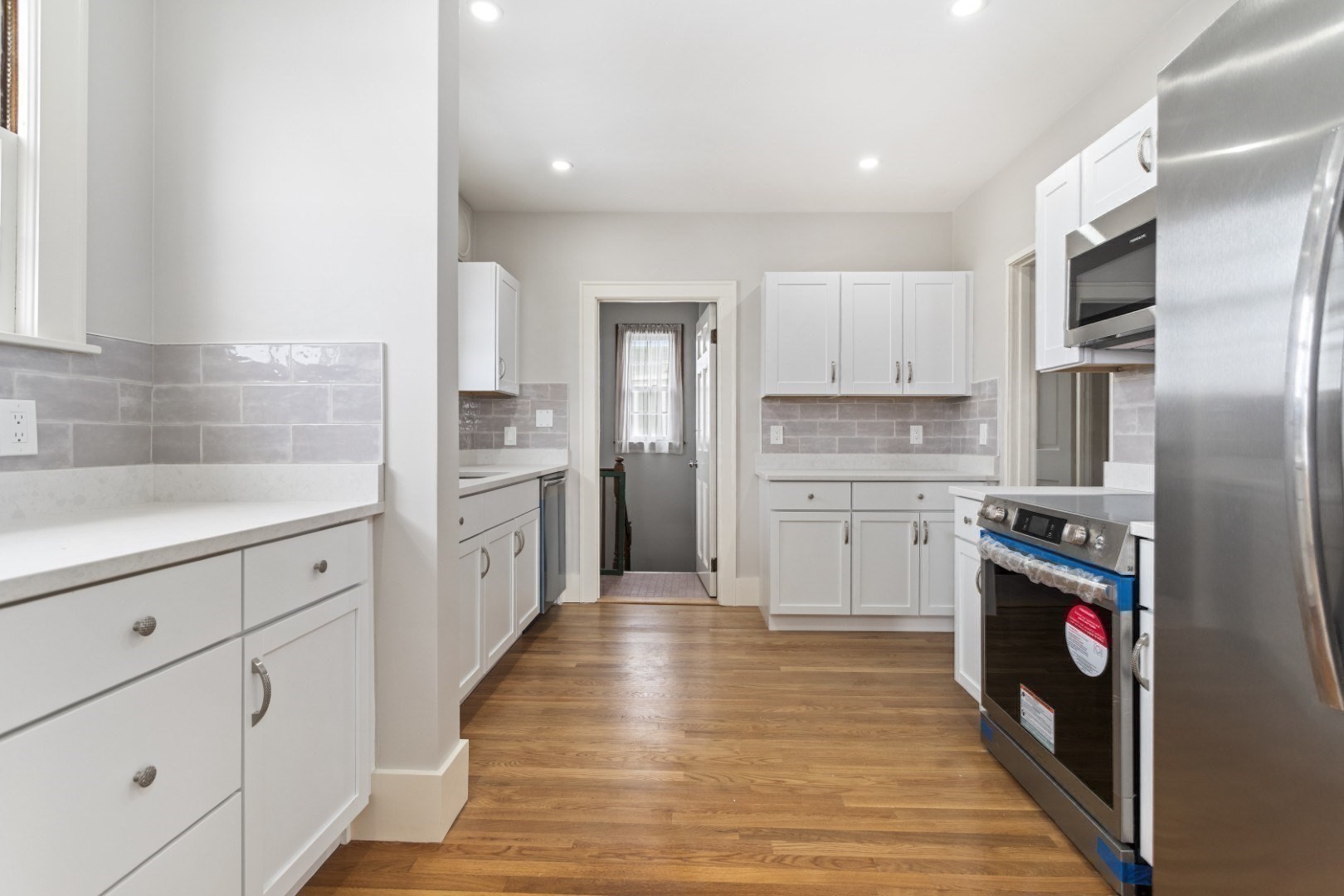 4 Common Street, Stoneham, MA 02180 - Image 11