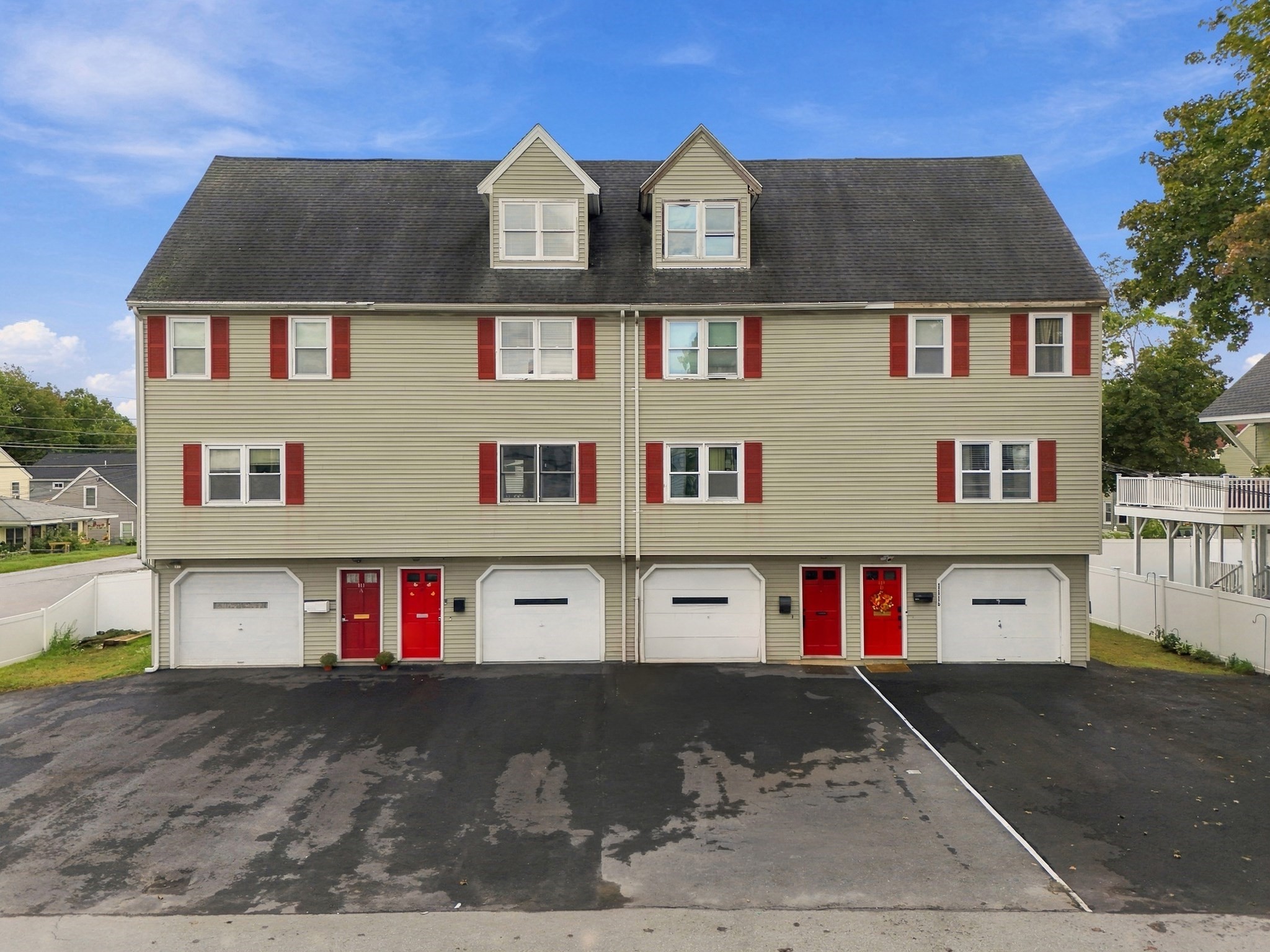 111 Cambridge St Unit B, Lawrence, MA 01843