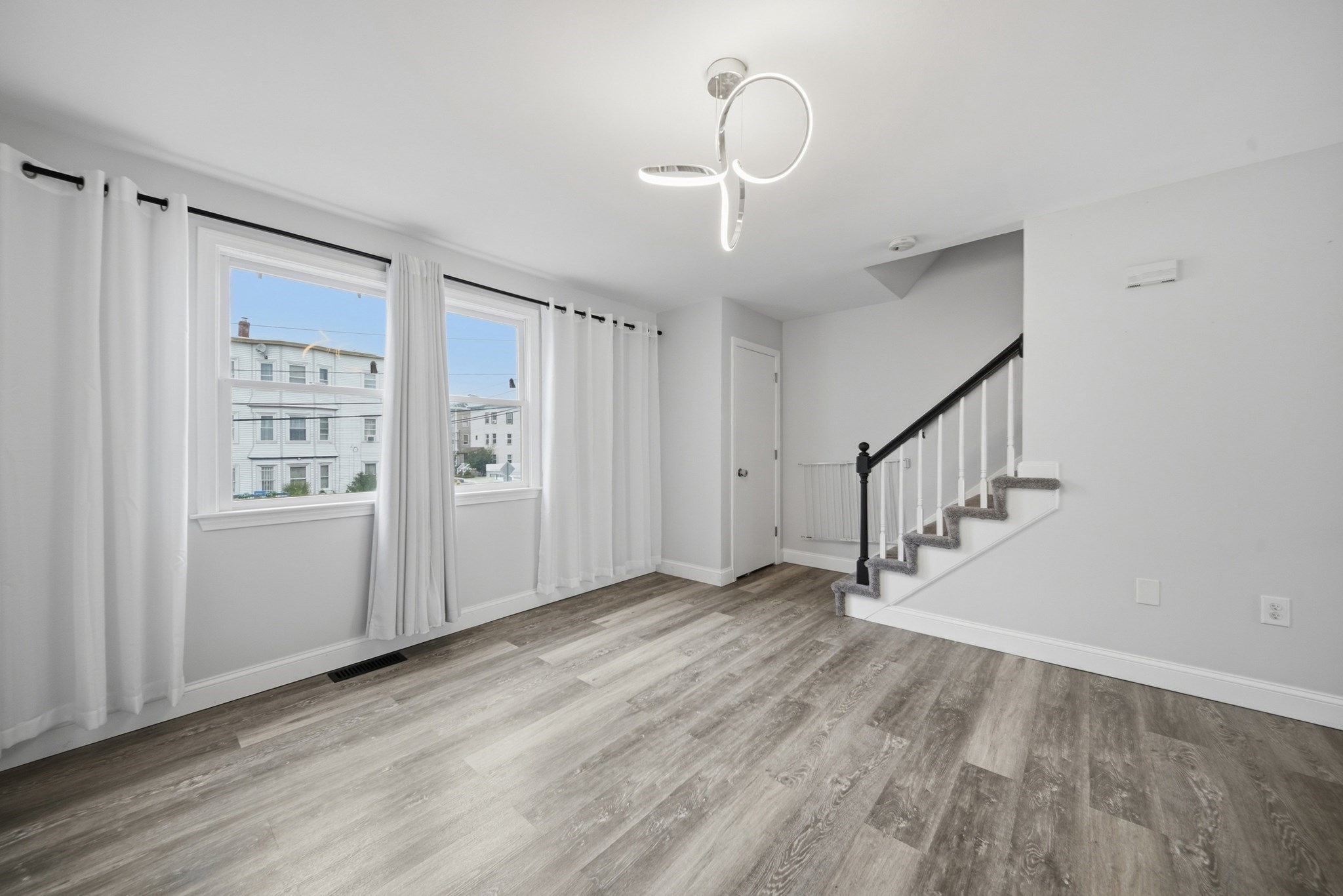 111 Cambridge St Unit B, Lawrence, MA 01843 - Image 11