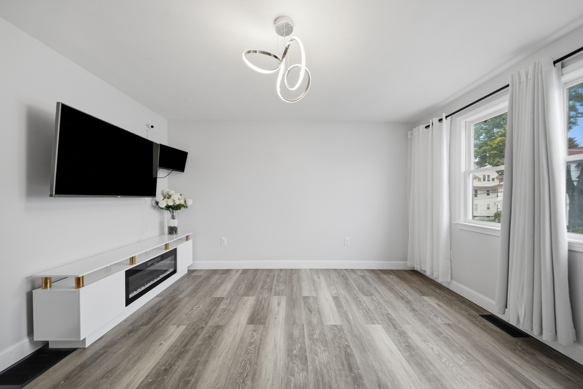 111 Cambridge St Unit B, Lawrence, MA 01843 - Image 10