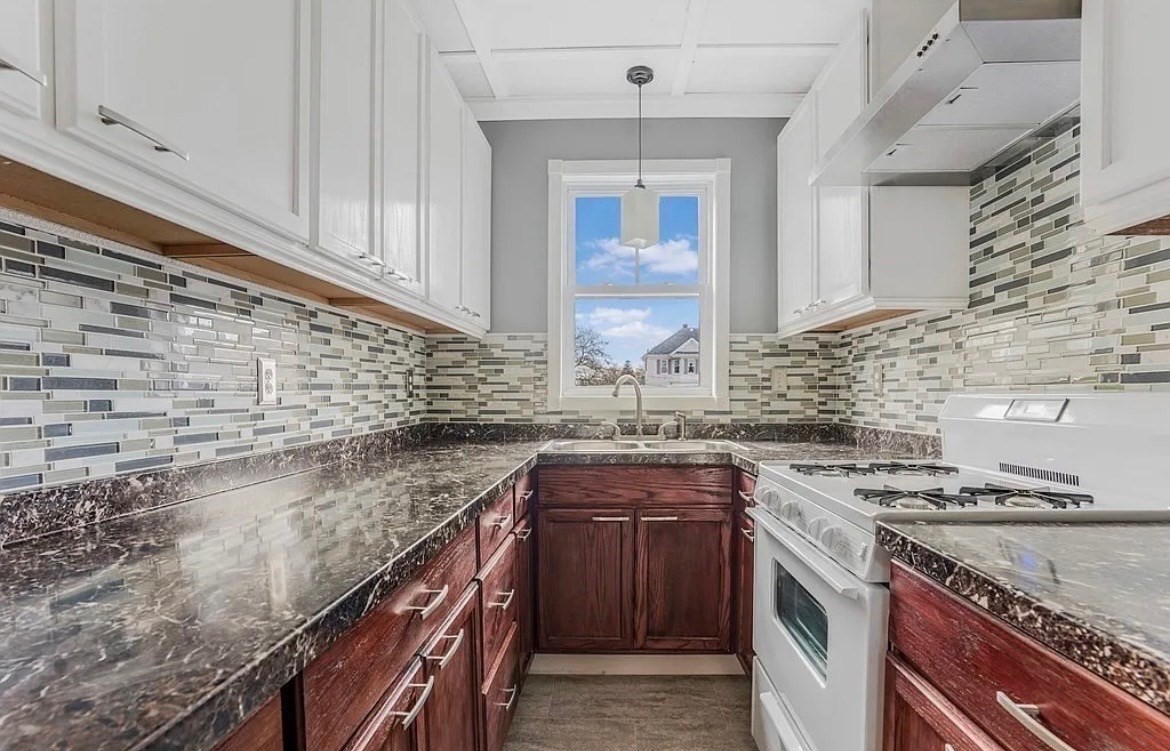 475 Tecumseh St, Fall River, MA 02721 - Image 14