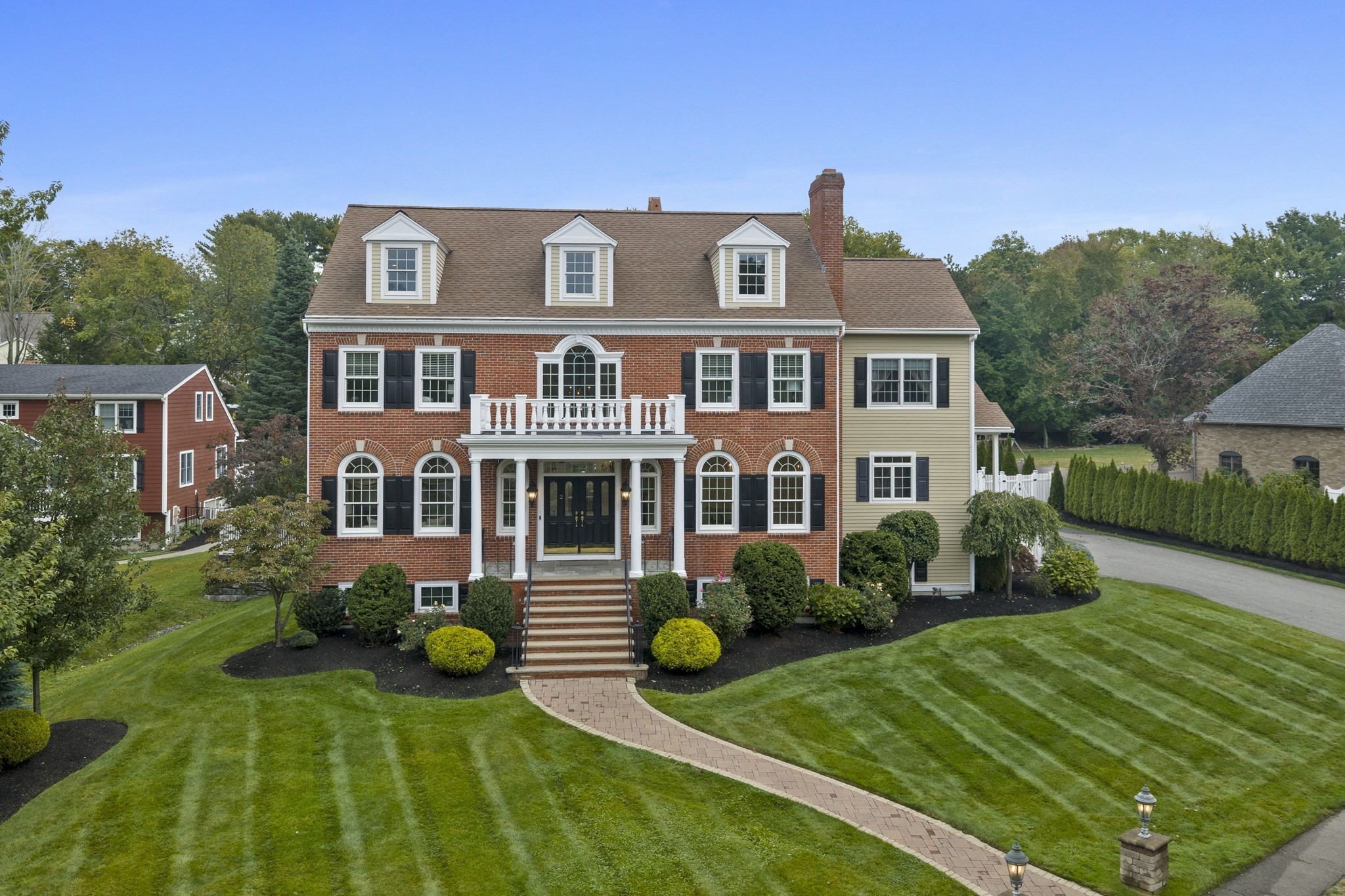 2 Hampton Court, Lynnfield, MA 01940