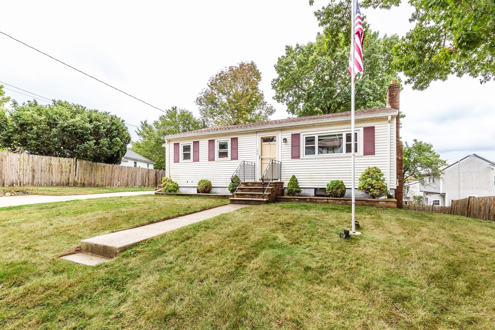 199 Anawan St, Brockton, MA 02302