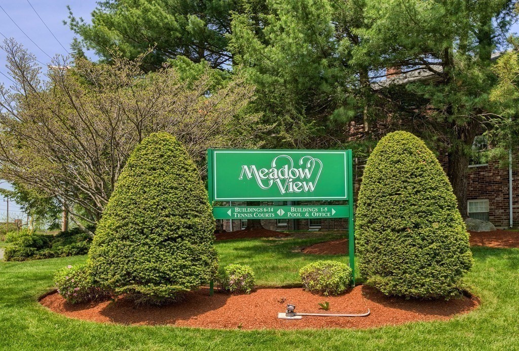 8 Walker Road Unit 1, North Andover, MA 01845