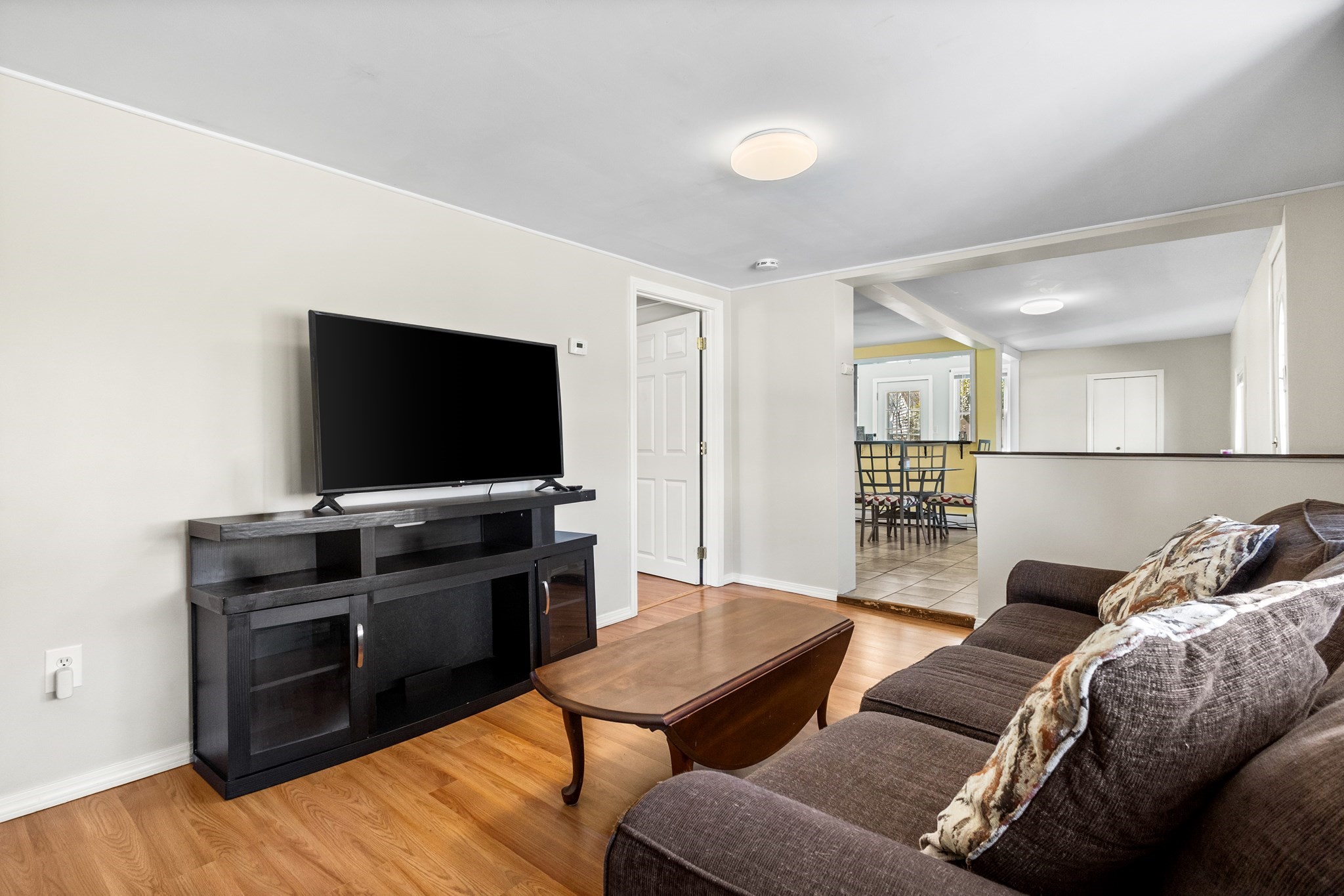 2113 Pleasant St, Fall River, MA 02723 - Image 17