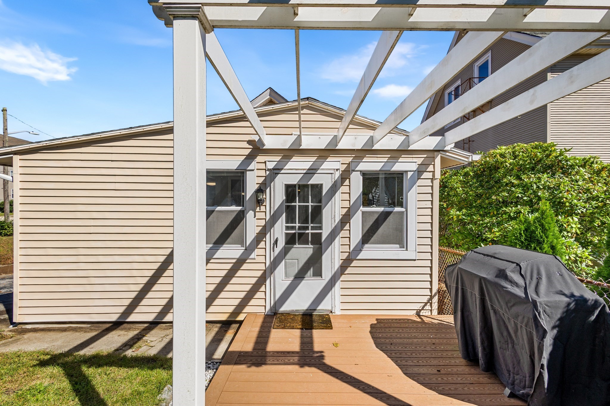 2113 Pleasant St, Fall River, MA 02723 - Image 29