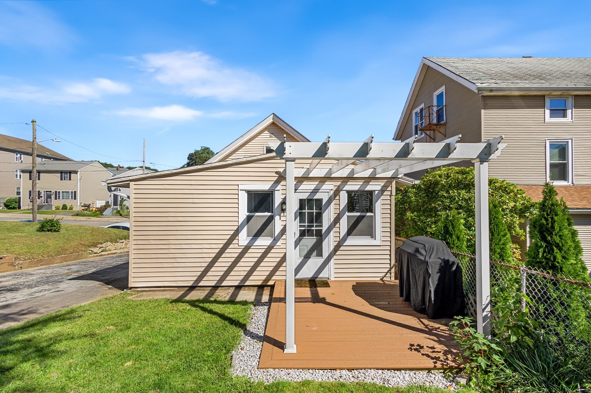 2113 Pleasant St, Fall River, MA 02723 - Image 30