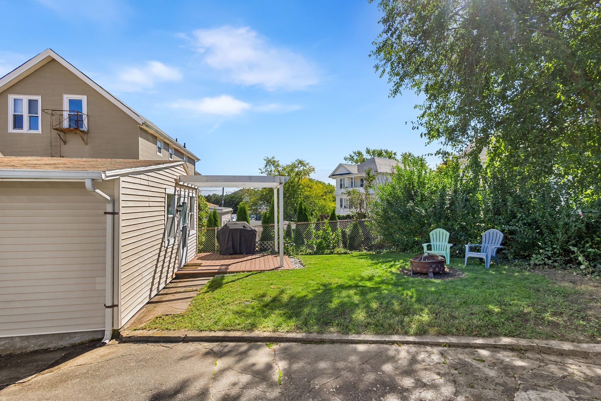 2113 Pleasant St, Fall River, MA 02723 - Image 31