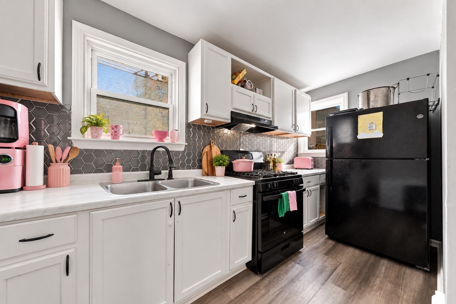97 Canonicus St, Fall River, MA 02723 - Image 3