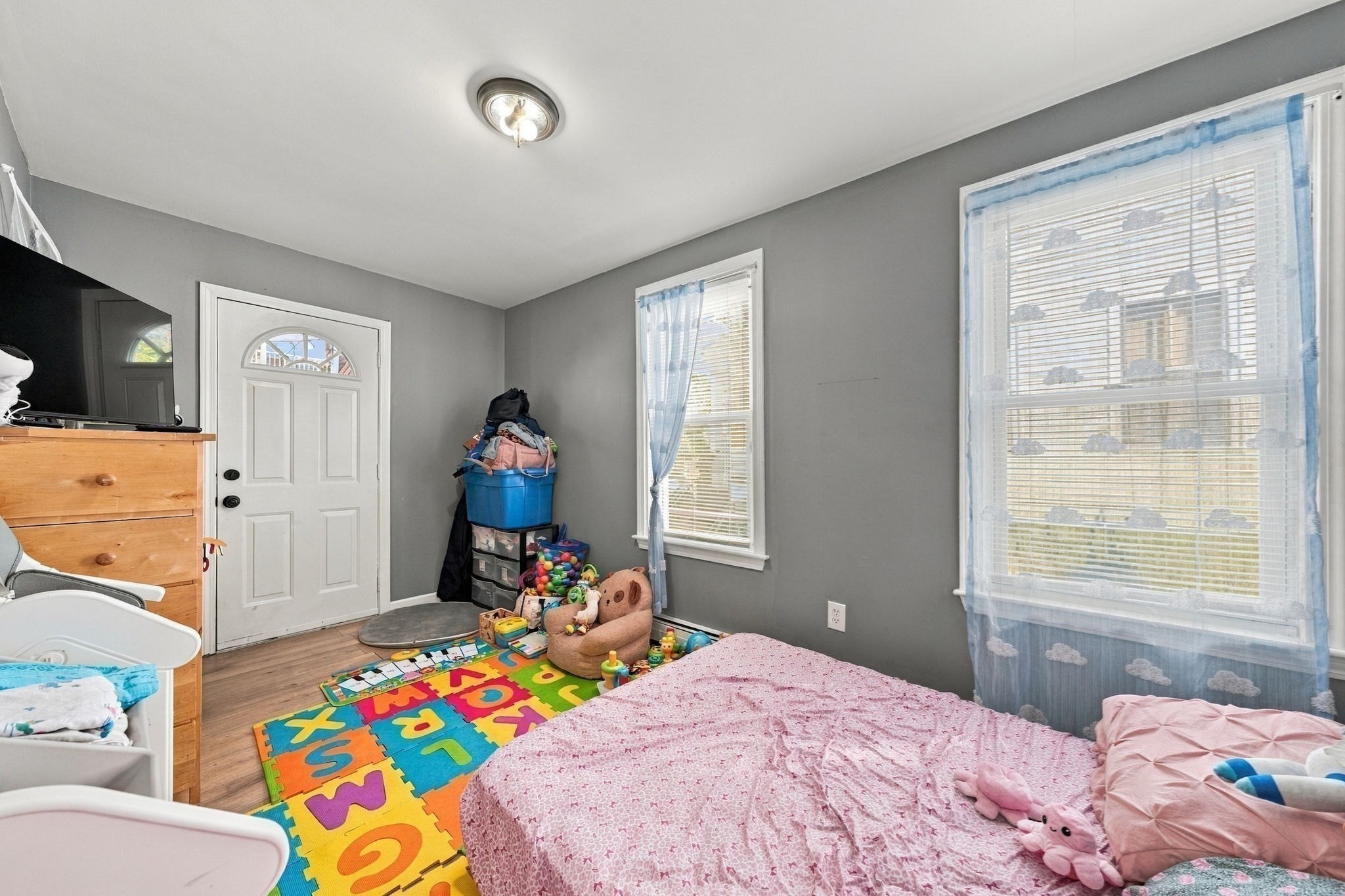 97 Canonicus St, Fall River, MA 02723 - Image 9