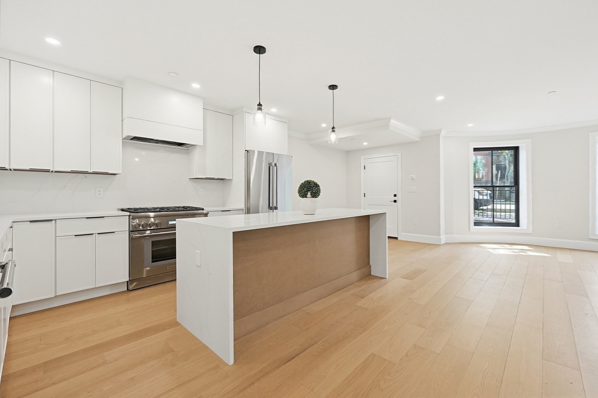 667 Tremont Street Unit 1, South End, Boston, MA 02118 - Image 13