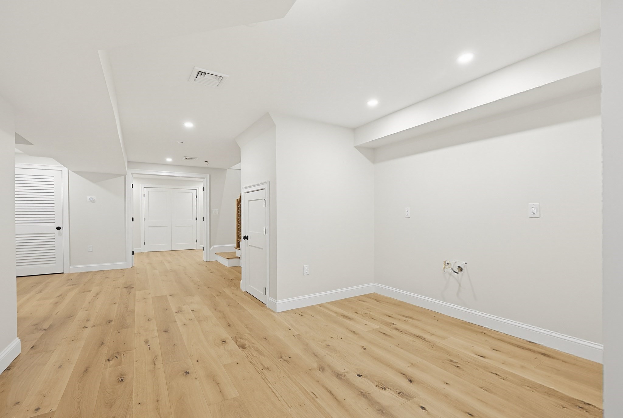 667 Tremont Street Unit 1, South End, Boston, MA 02118 - Image 32