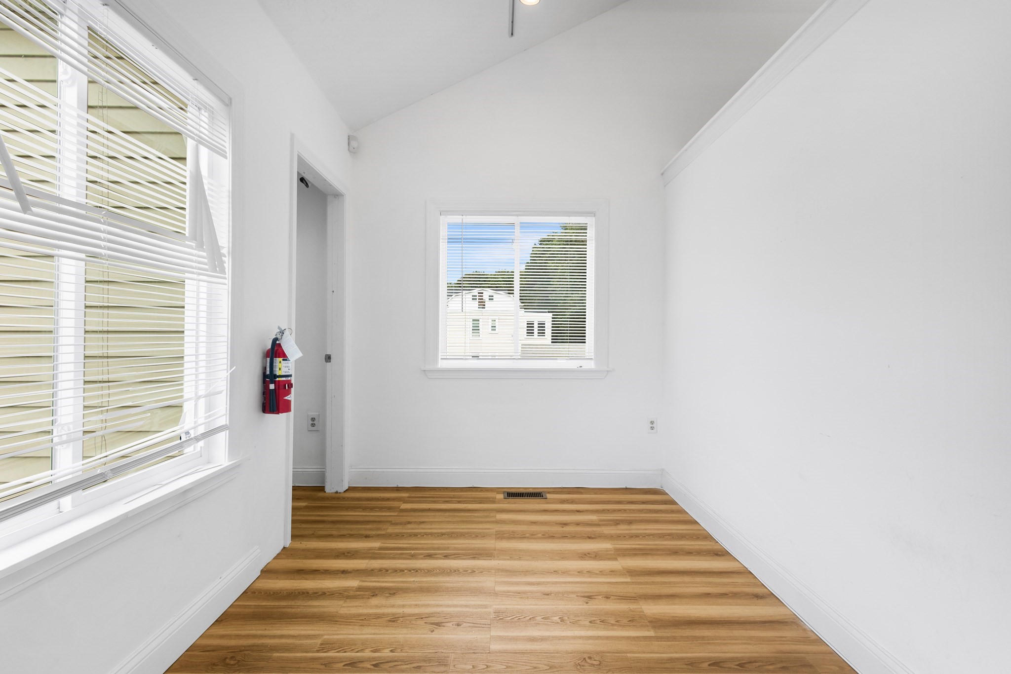 11 John Street, Newton, MA 02467 - Image 20