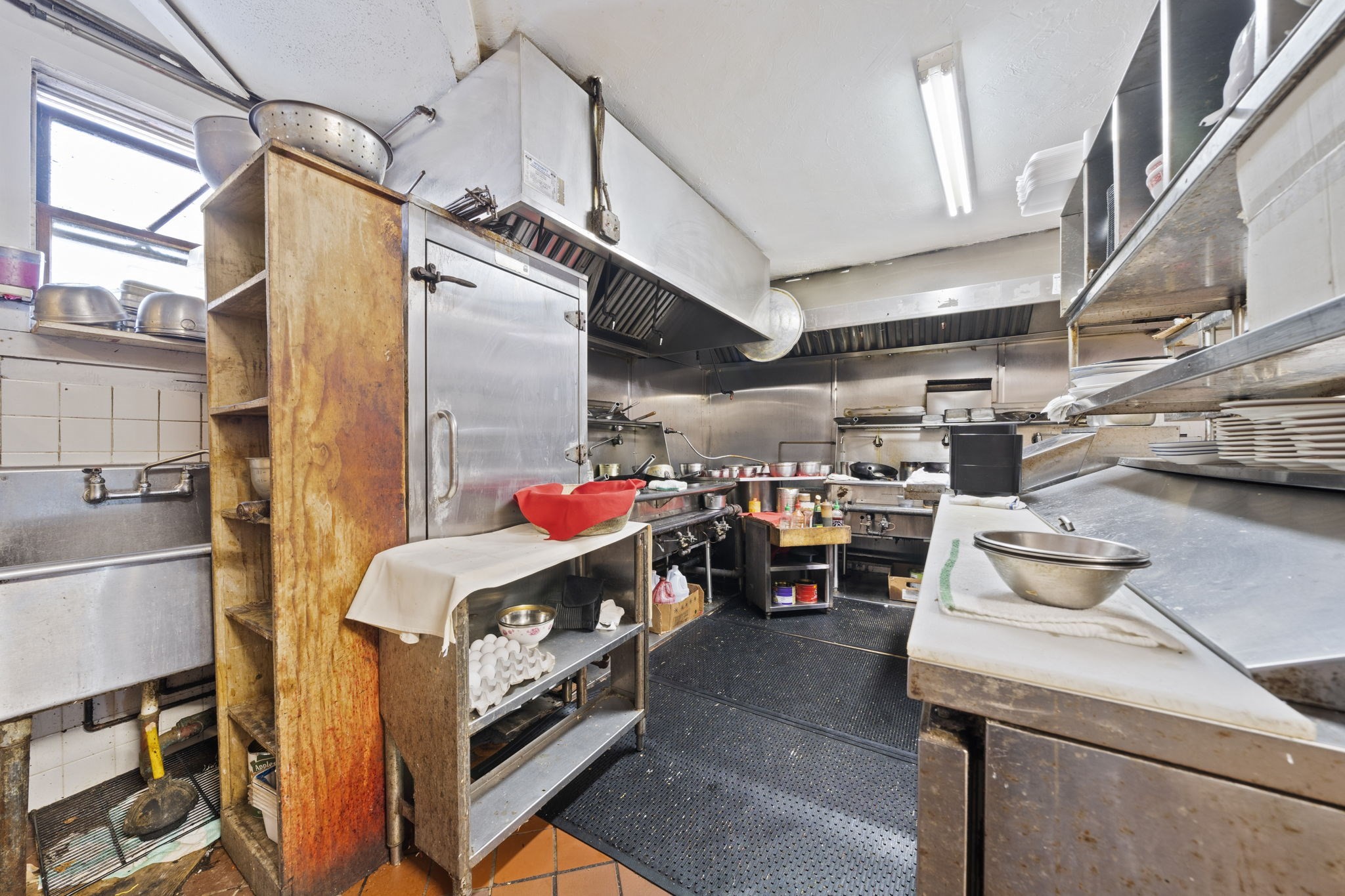 300 Main St, Bourne, MA 02532 - Image 16