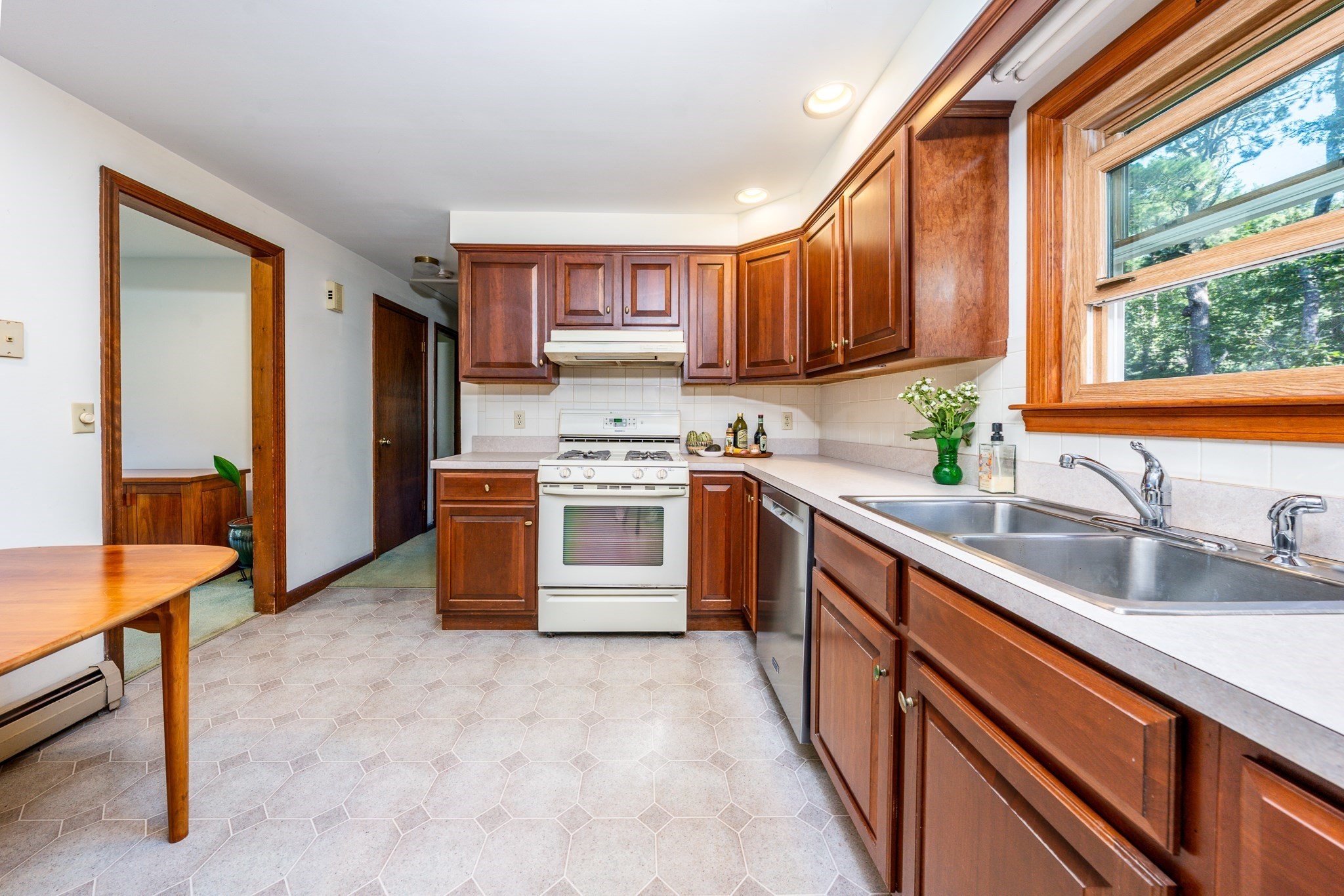 382 Mariner Circle, Barnstable, MA 02635 - Image 12
