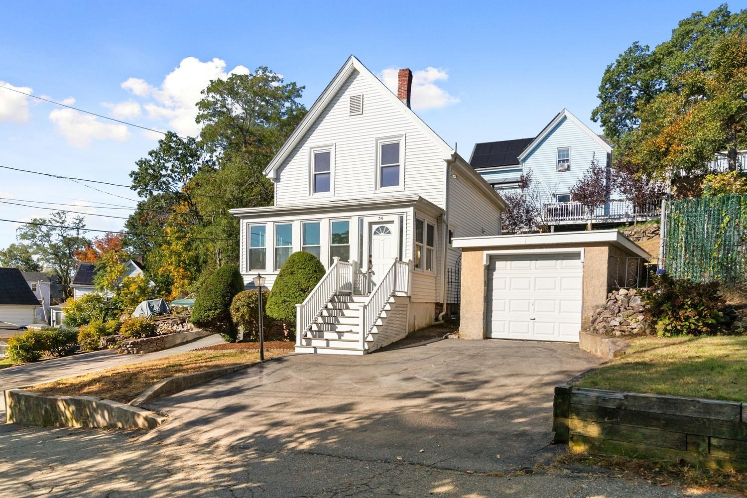 34 Oakland Ave, Lynn, MA 01905
