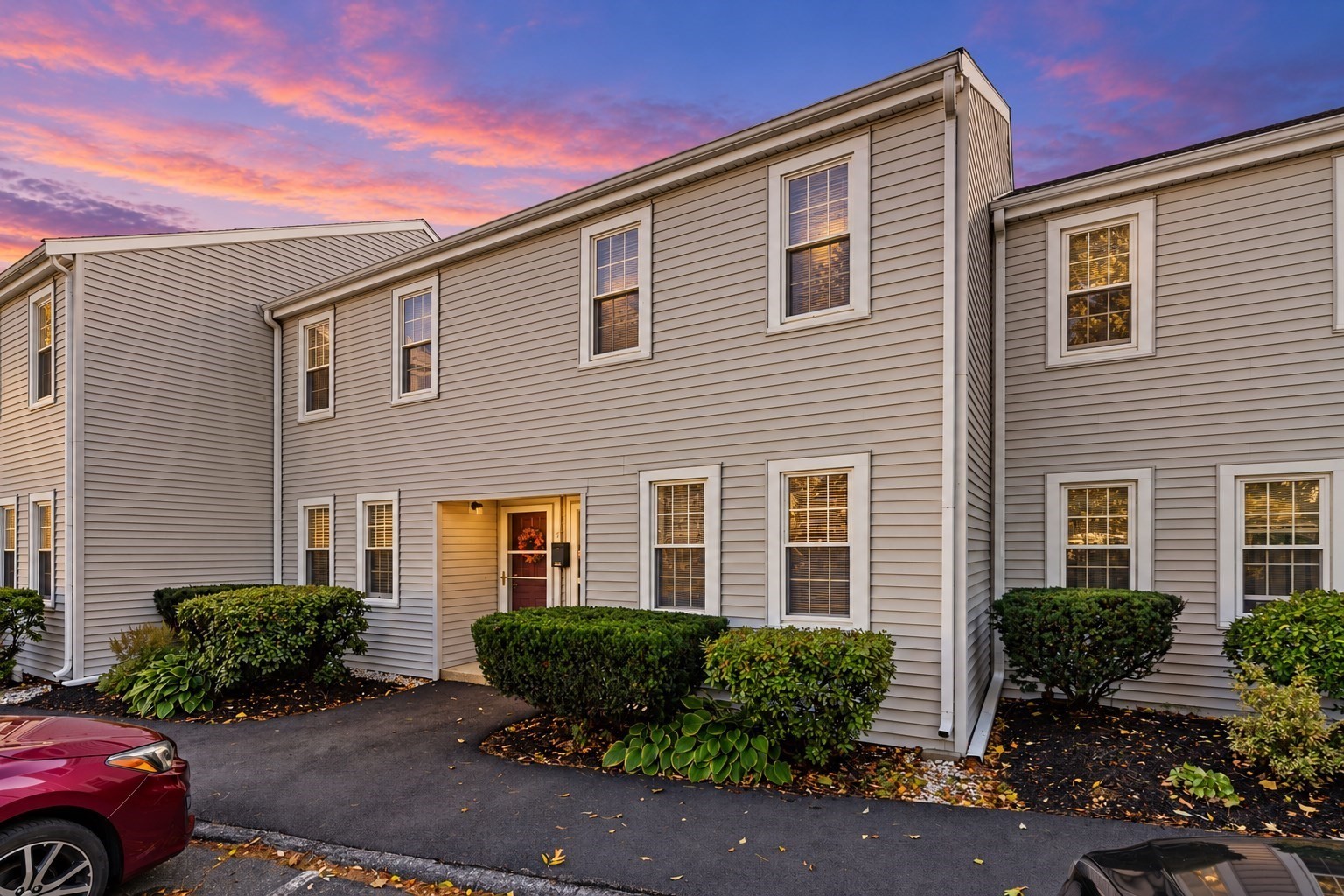 52 Warren St Unit 8, Peabody, MA 01960