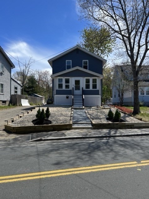 154 West St, Randolph, MA 02368