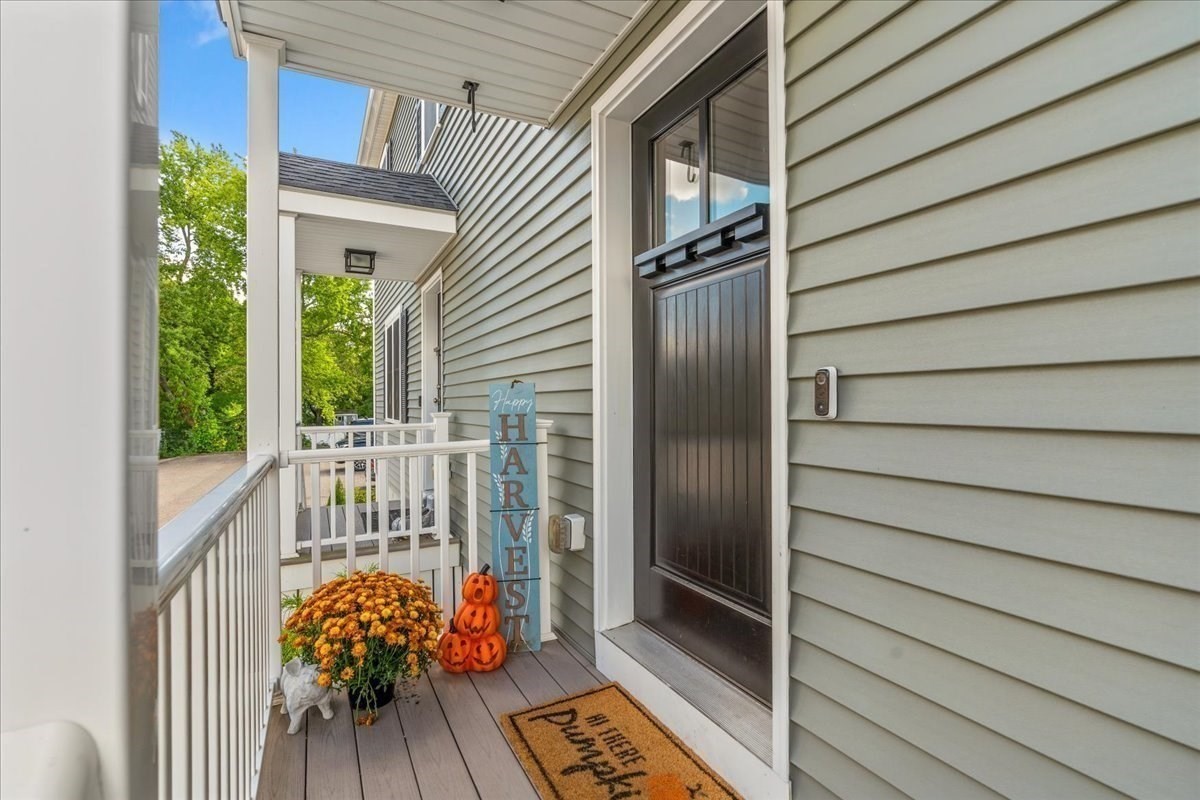 189 Centre Avenue Unit 2, Abington, MA 02351