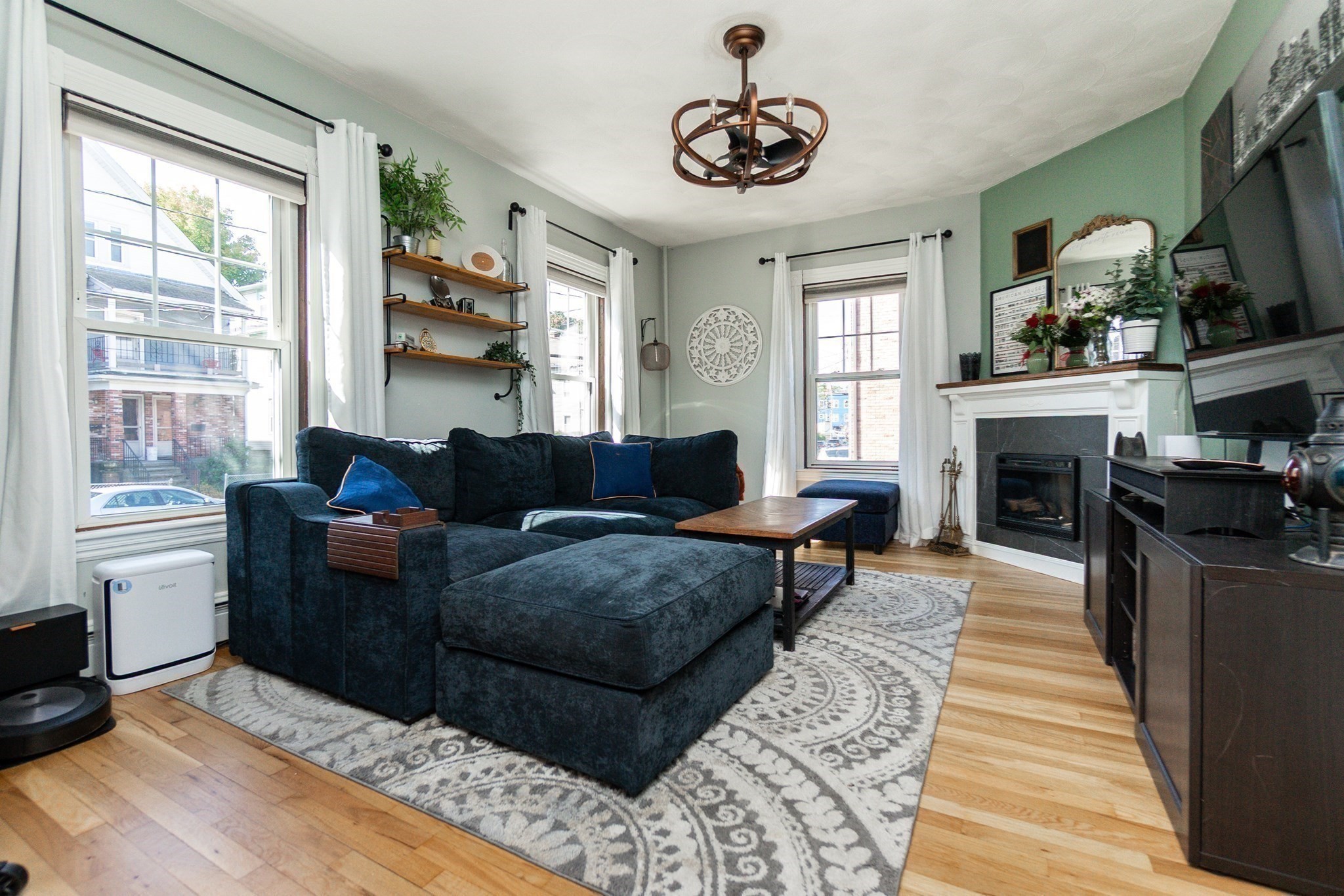 138 Robbins Street Unit 1, Waltham, MA 02453 - Image 2