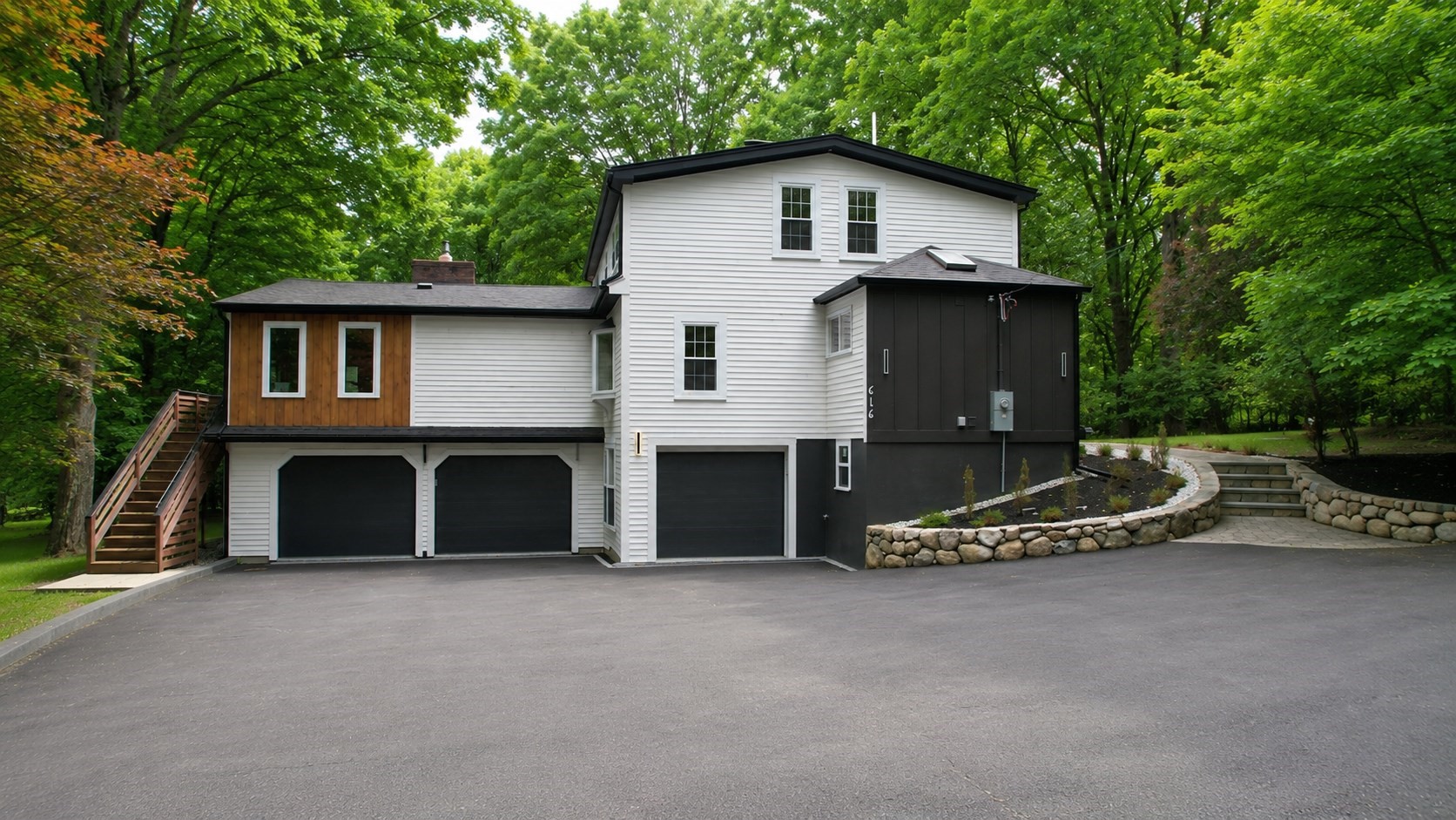 616 Grove, Framingham, MA 01701
