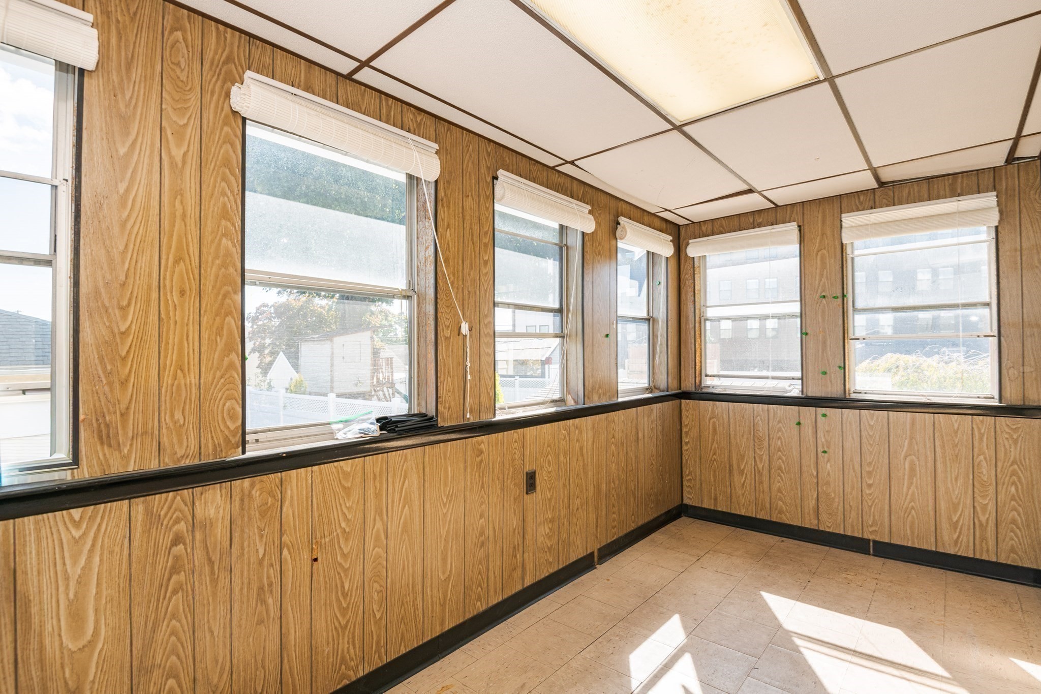 29 Oxford Park, Revere, MA 02151 - Image 16