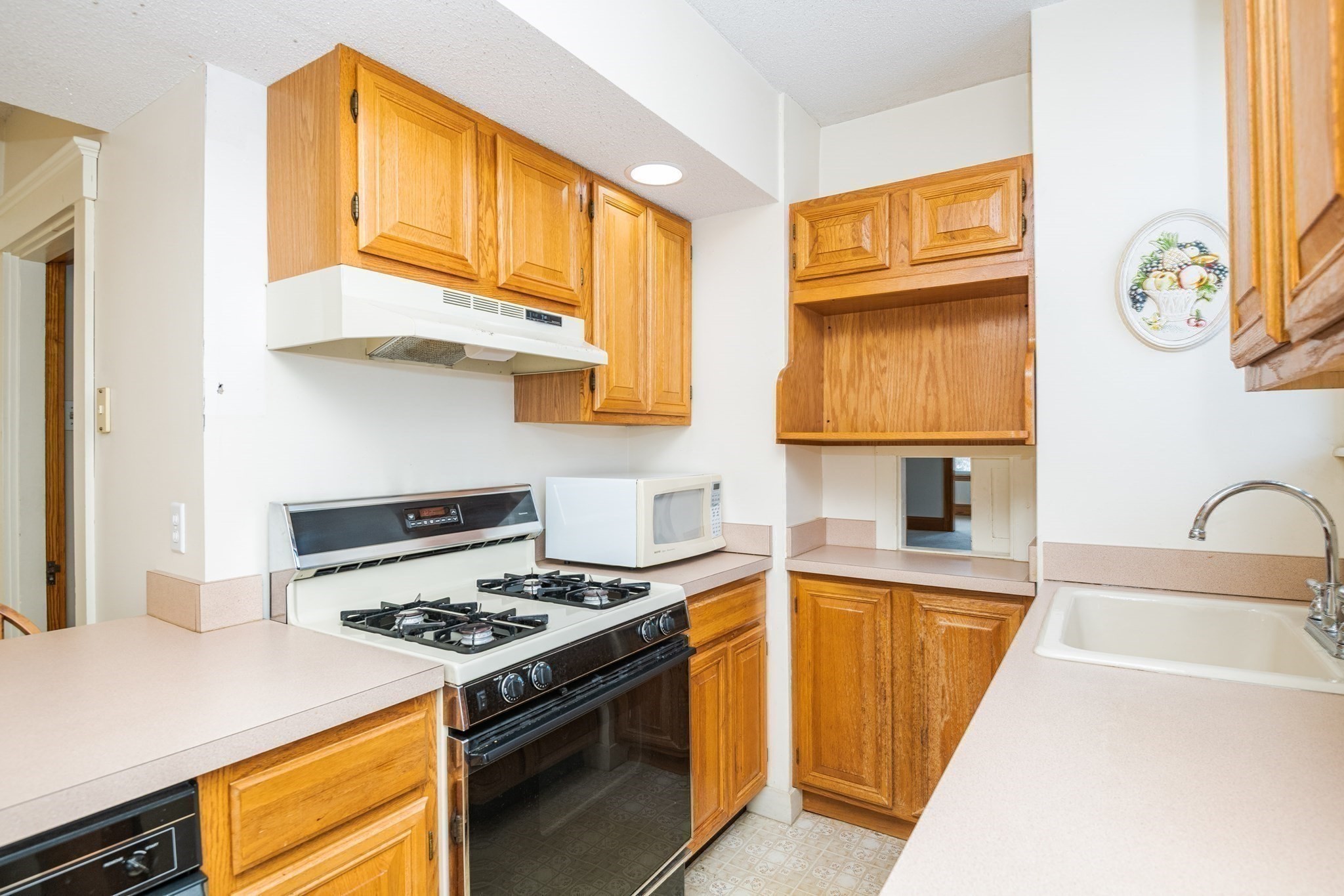29 Oxford Park, Revere, MA 02151 - Image 25