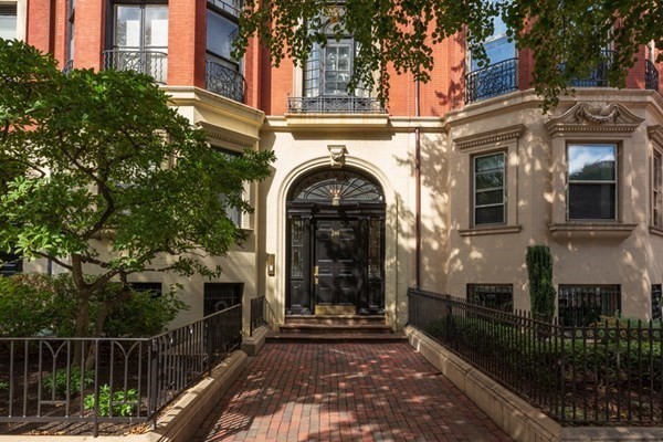 244 Beacon Unit 2B, Back Bay, Boston, MA 02116