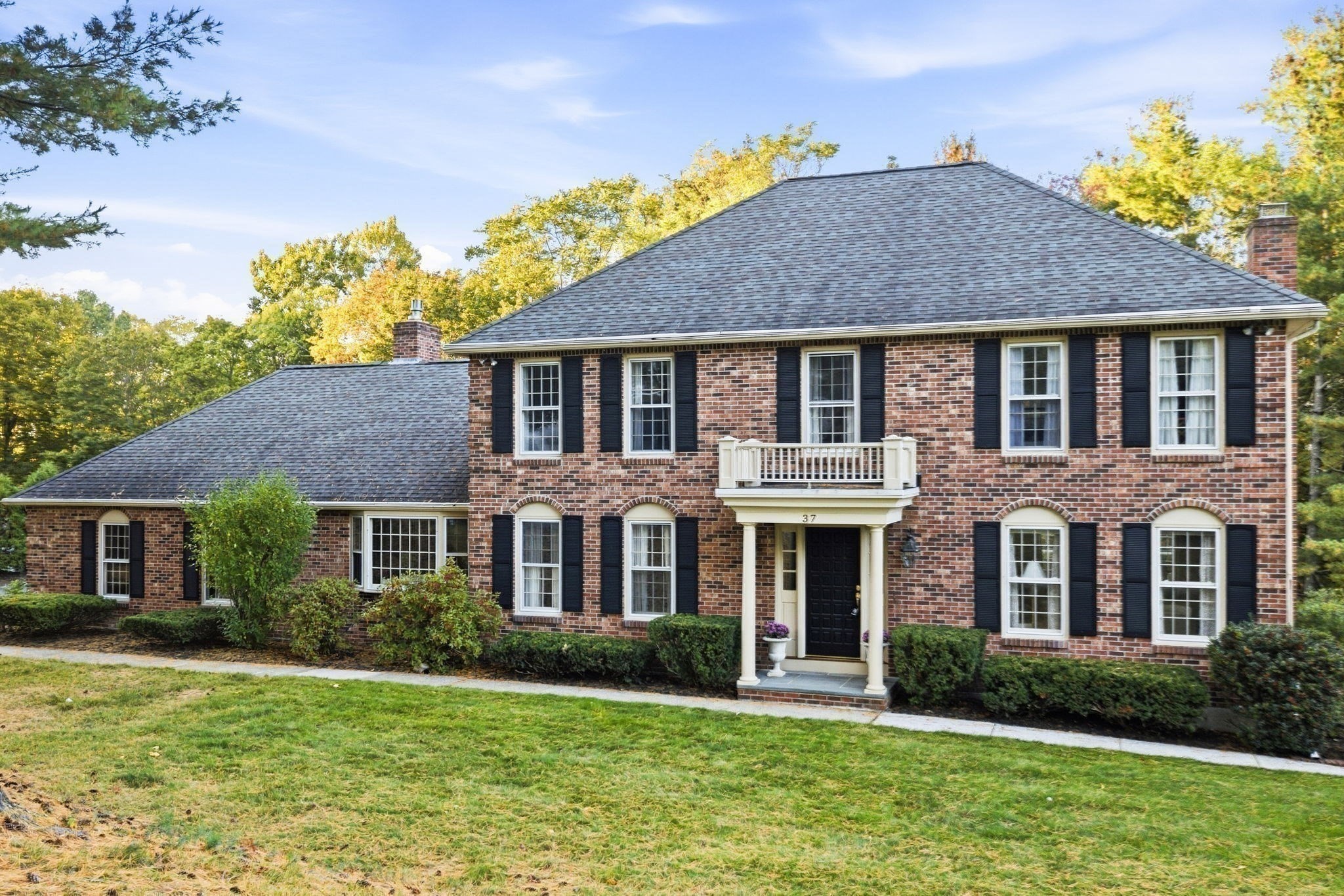 37 Smithshire Est, Andover, MA 01810 - Image 2