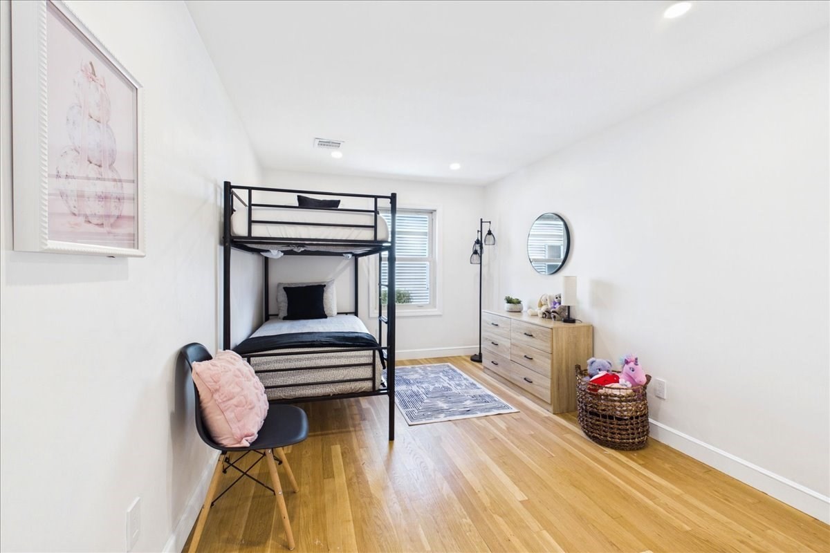 40 Dix Street, Waltham, MA 02453 - Image 15