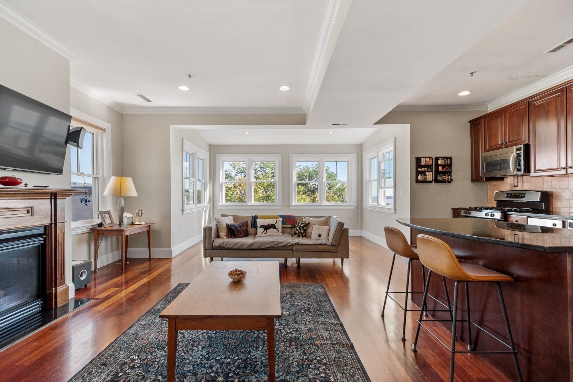98 G St Unit 4, South Boston, Boston, MA 02127 - Image 2