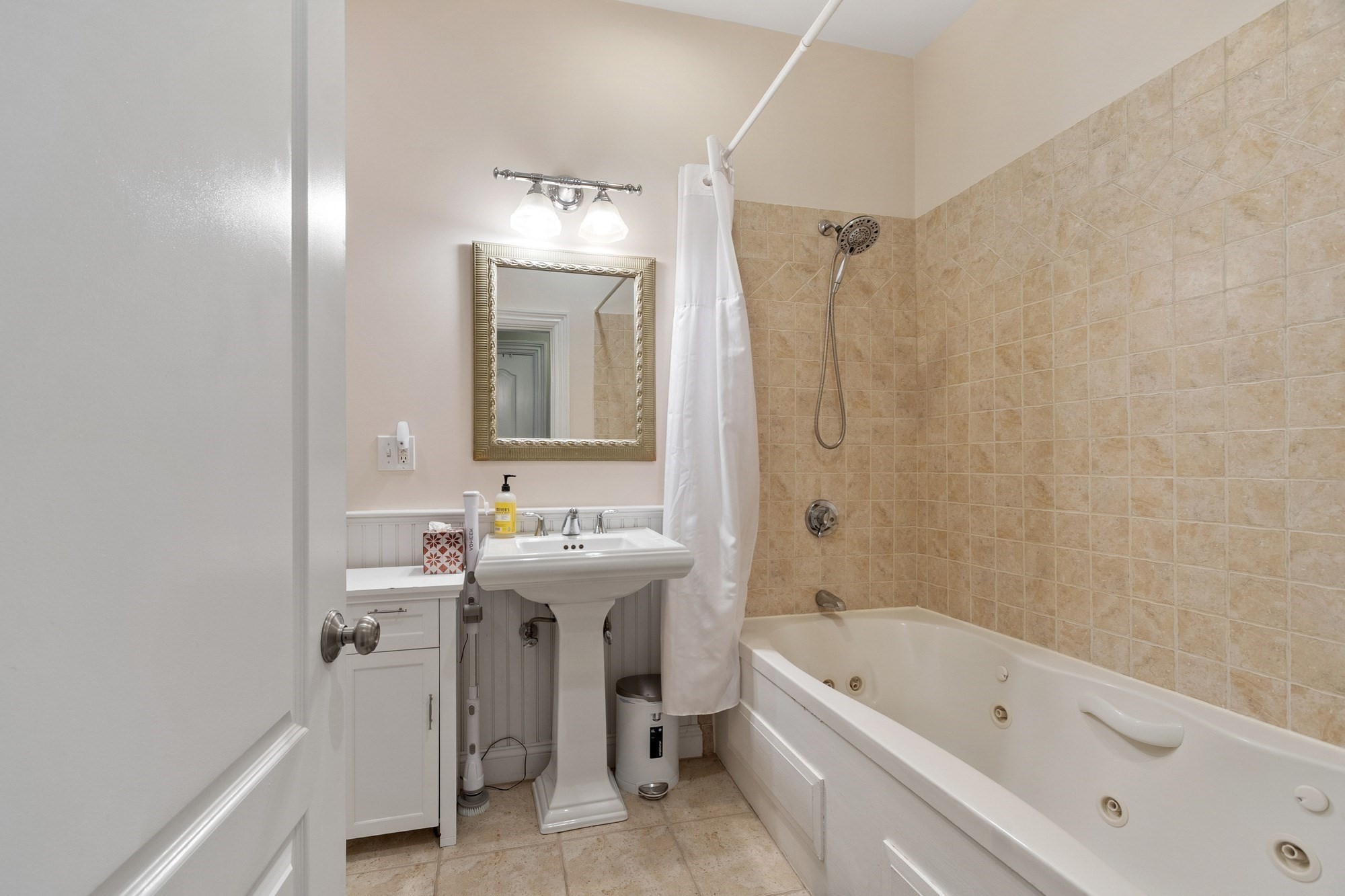 98 G St Unit 4, South Boston, Boston, MA 02127 - Image 19
