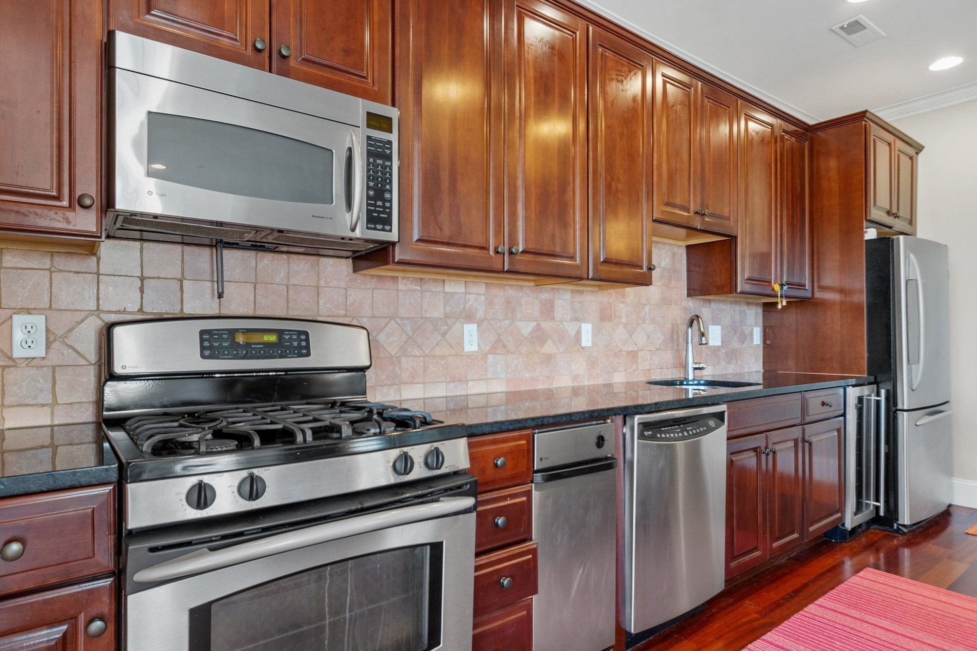 98 G St Unit 4, South Boston, Boston, MA 02127 - Image 3