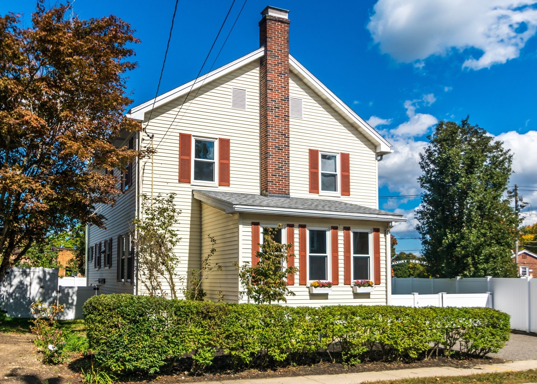 17 Hamblin Road, Waltham, MA 02453 - Image 3