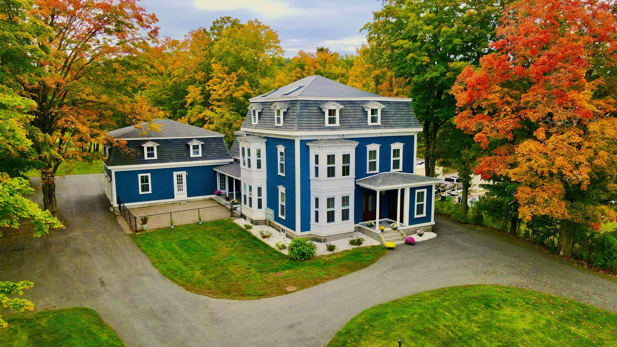11 Taylor St, Littleton, MA 01460