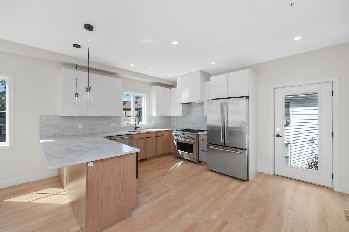 66 Orange Street Unit 3, Waltham, MA 02453 - Image 2