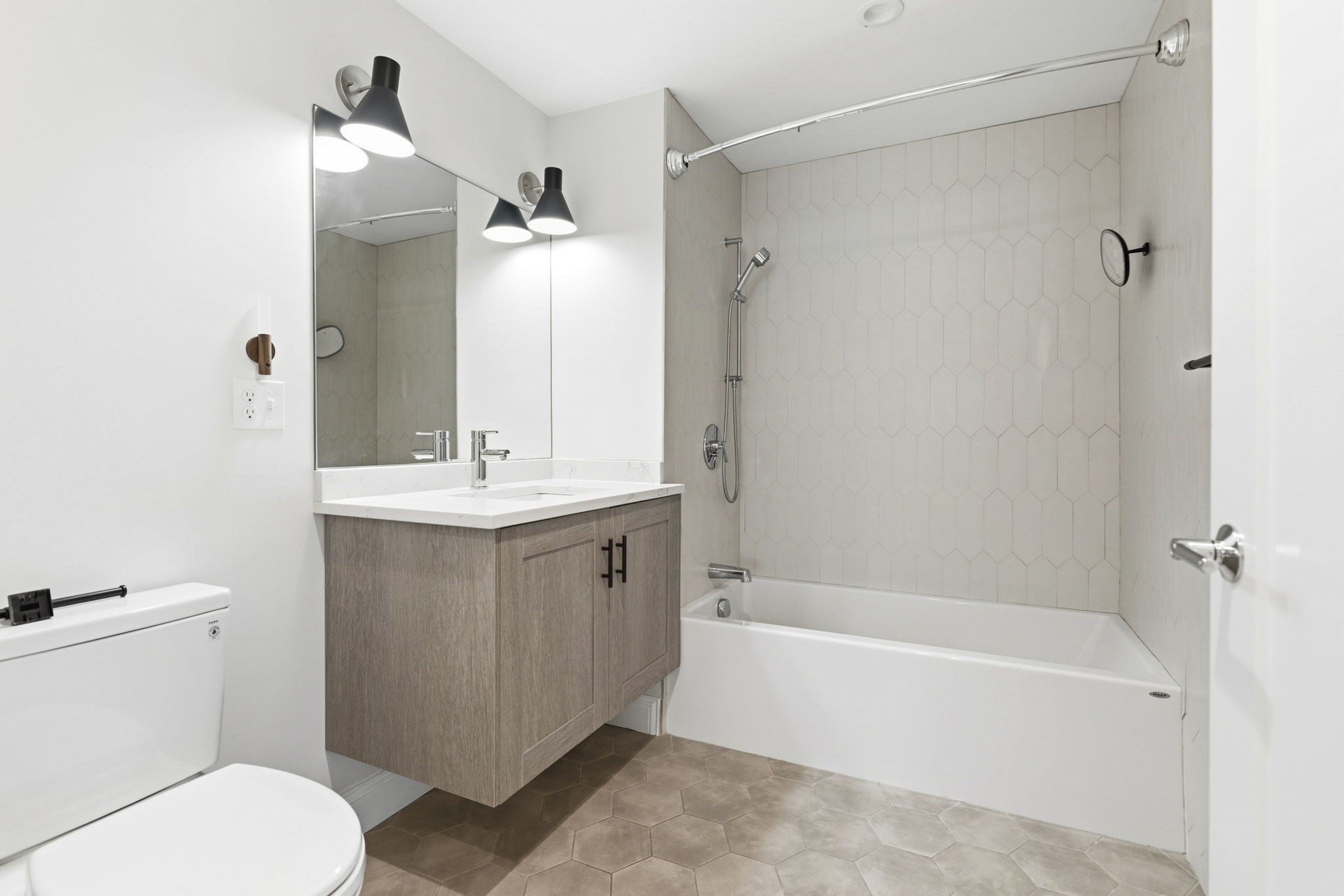 40 Westmoreland Street, Dorchester, Boston, MA 02124 - Image 32