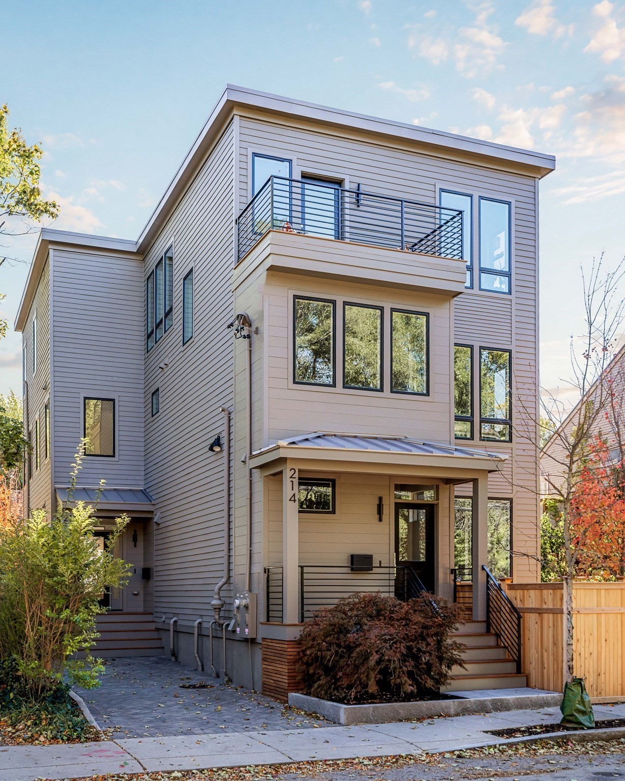 214 Garden Street Unit 214, Cambridge, MA 02138