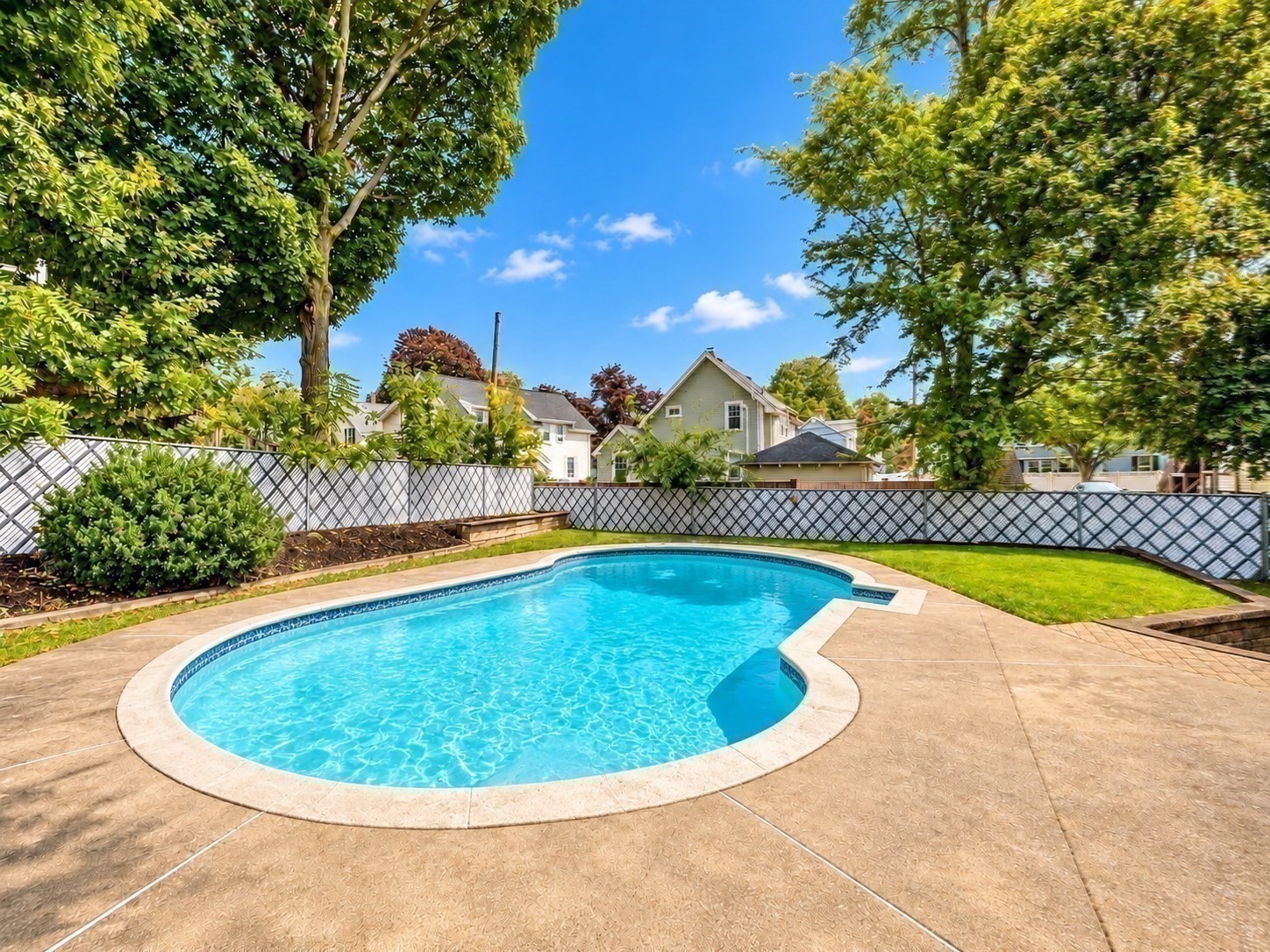 65 Chestnut St Unit 1, Wakefield, MA 01880 - Image 32