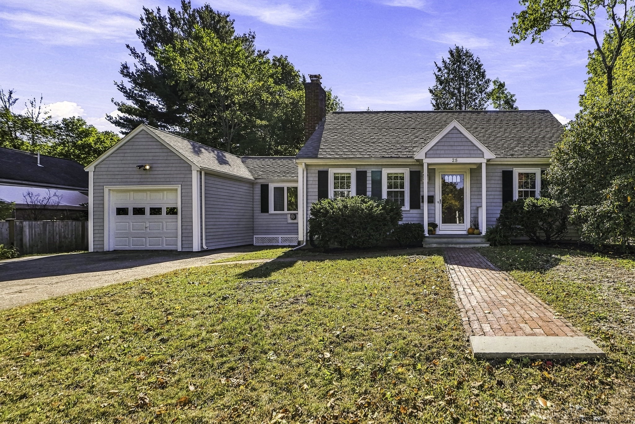 25 Orchard Rd, Natick, MA 01760