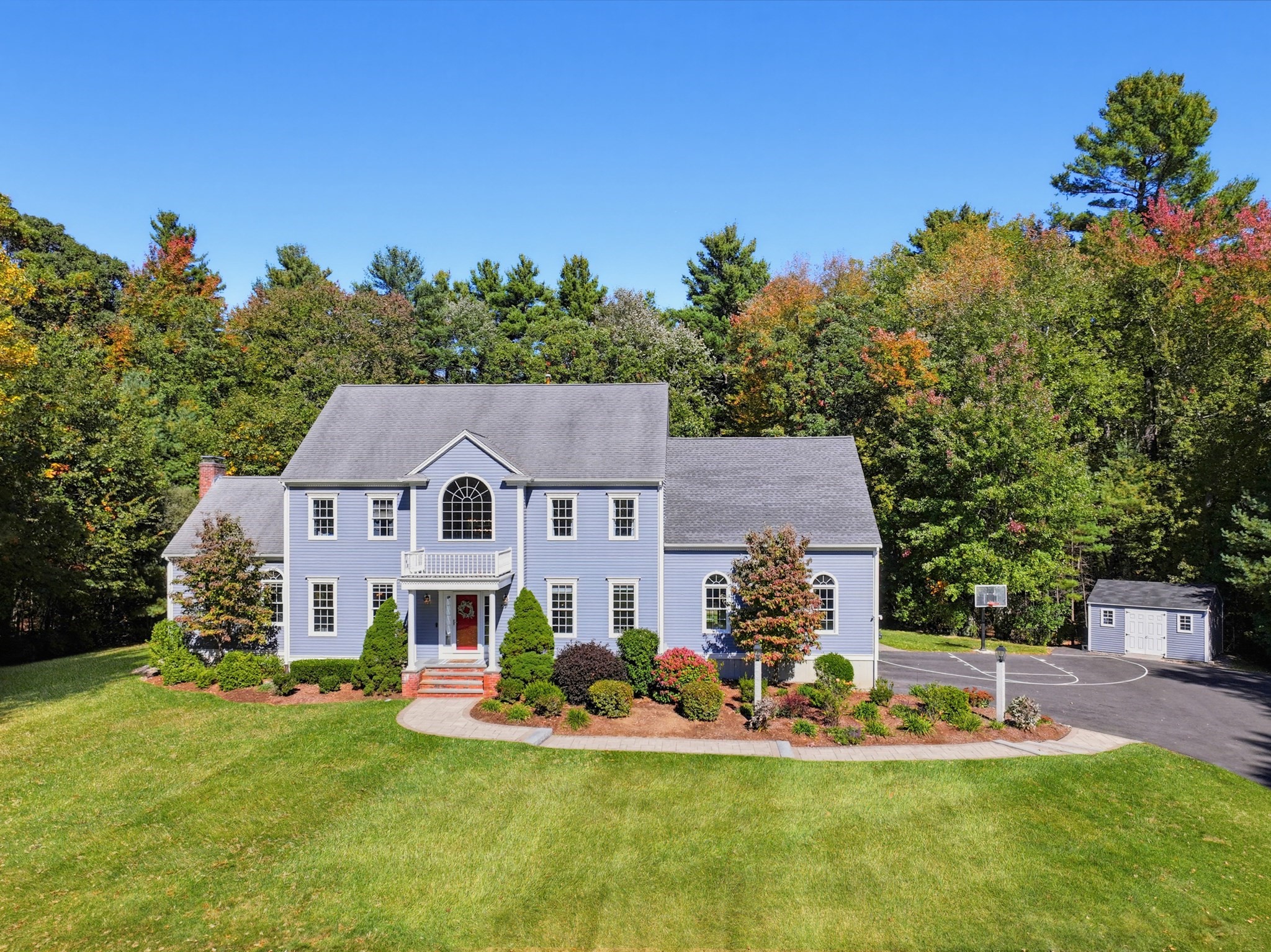 7 Chopin Ct, Walpole, MA 02081