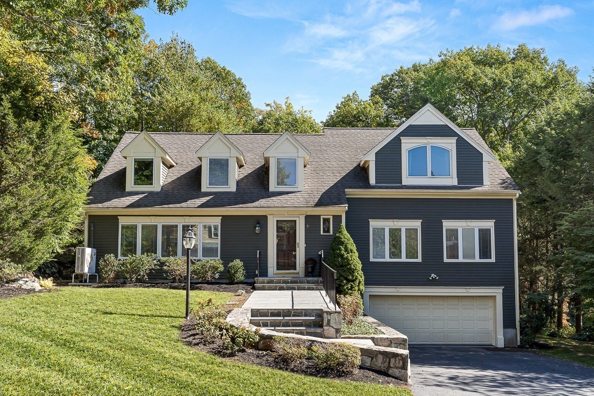 21 Amberwood Dr, Winchester, MA 01890