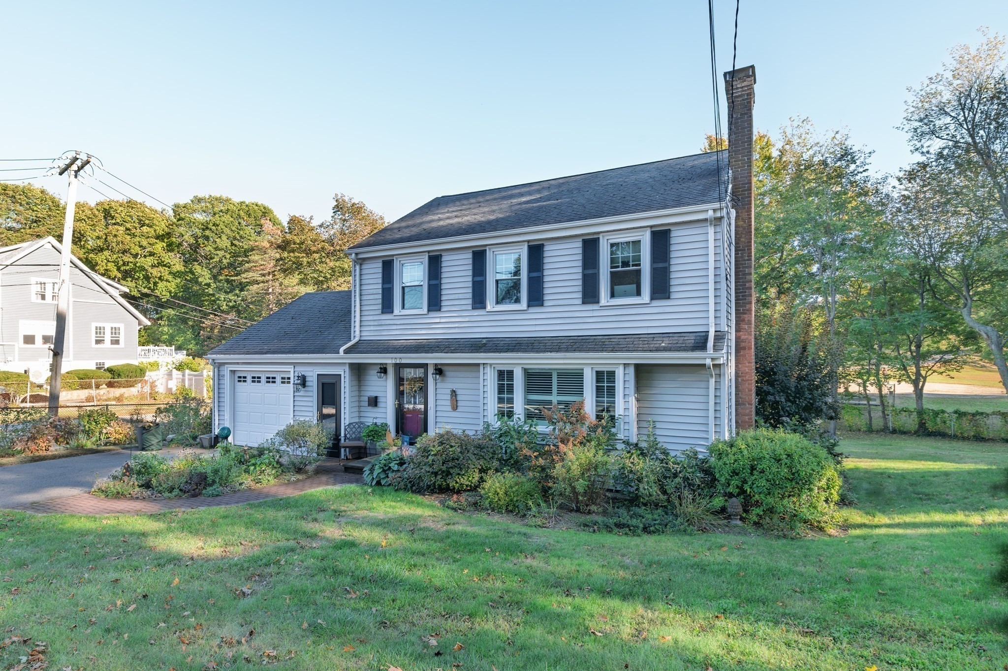 100 Academy Avenue, Weymouth, MA 02188