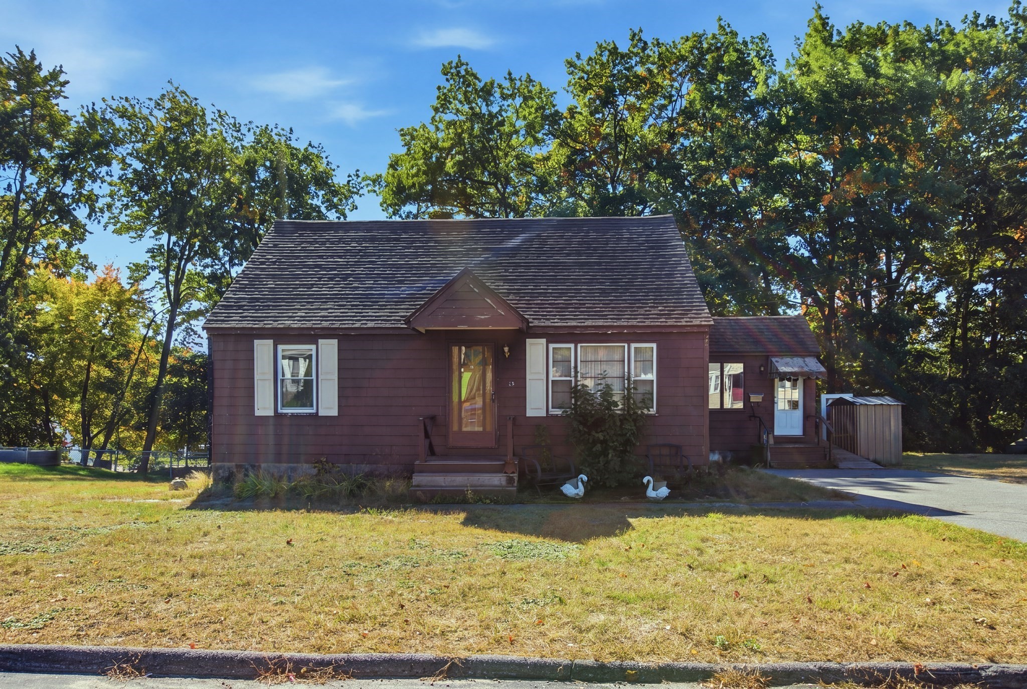 54 Capitol St, Methuen, MA 01844