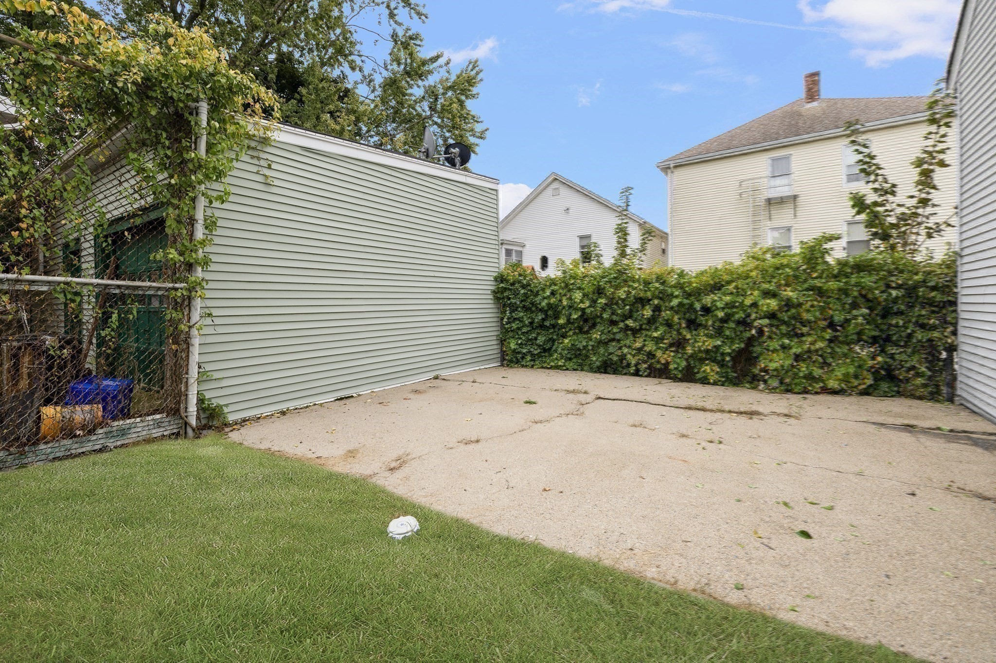 109 Barre Street, Fall River, MA 02723 - Image 35
