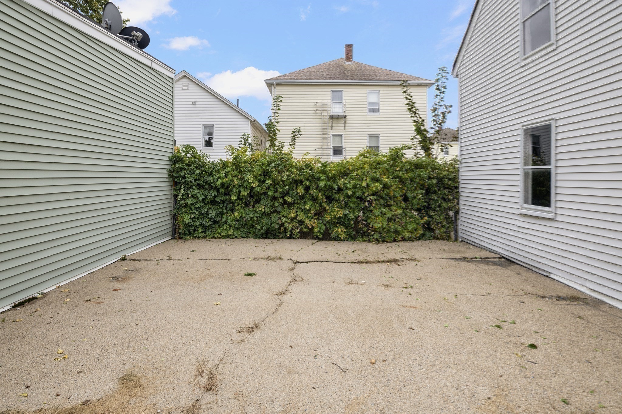 109 Barre Street, Fall River, MA 02723 - Image 36