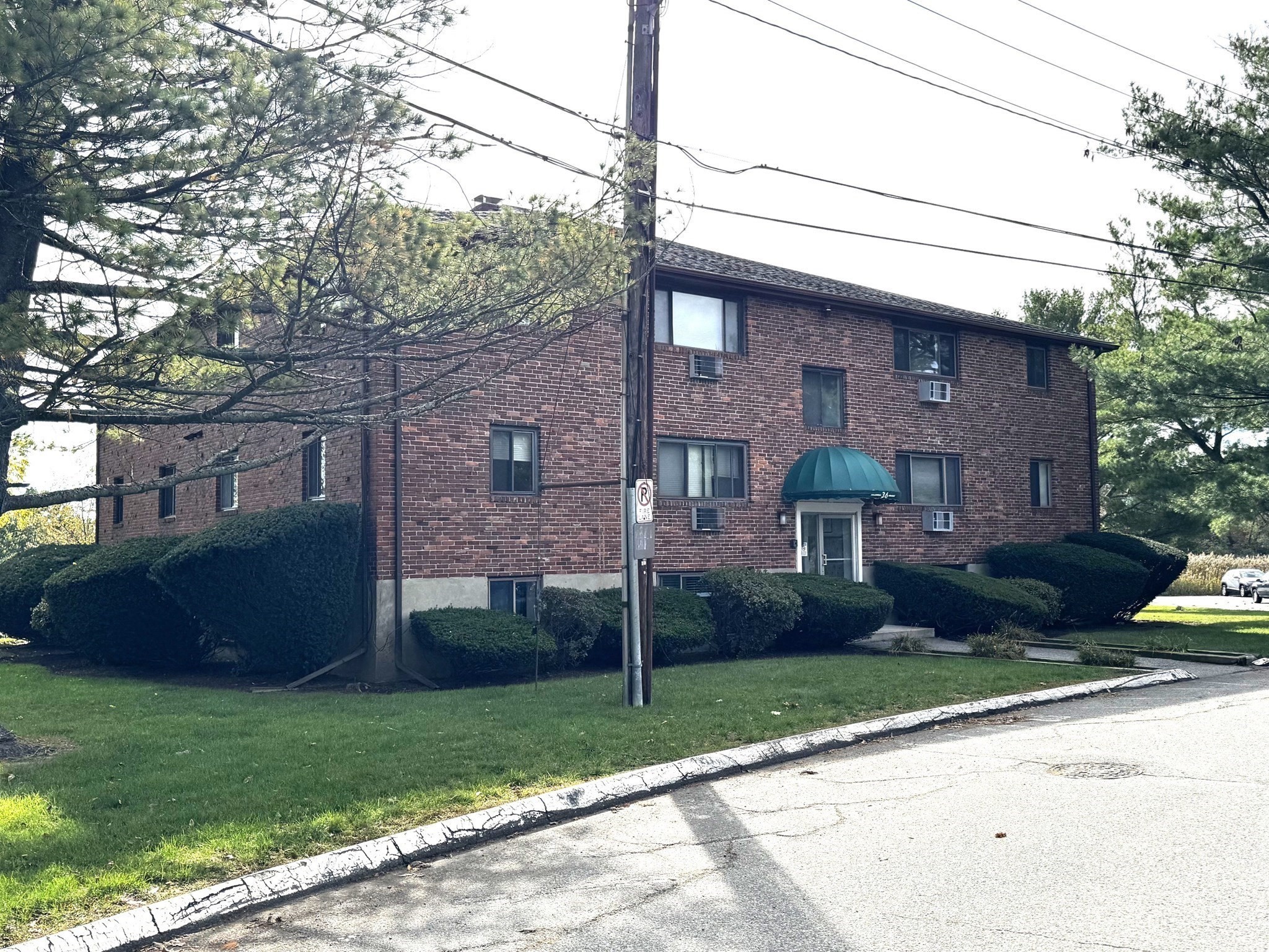 36 Bayview Ter Unit 1, Danvers, MA 01923