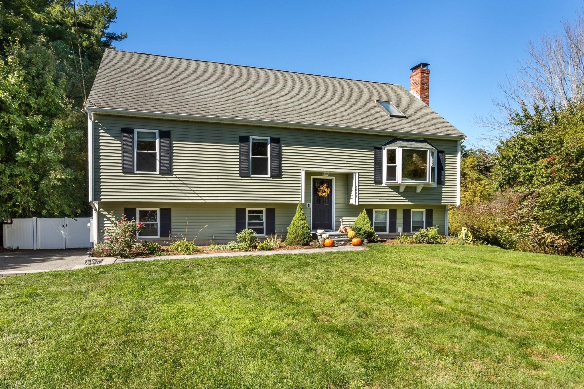 2035 Washington St, East Bridgewater, MA 02333
