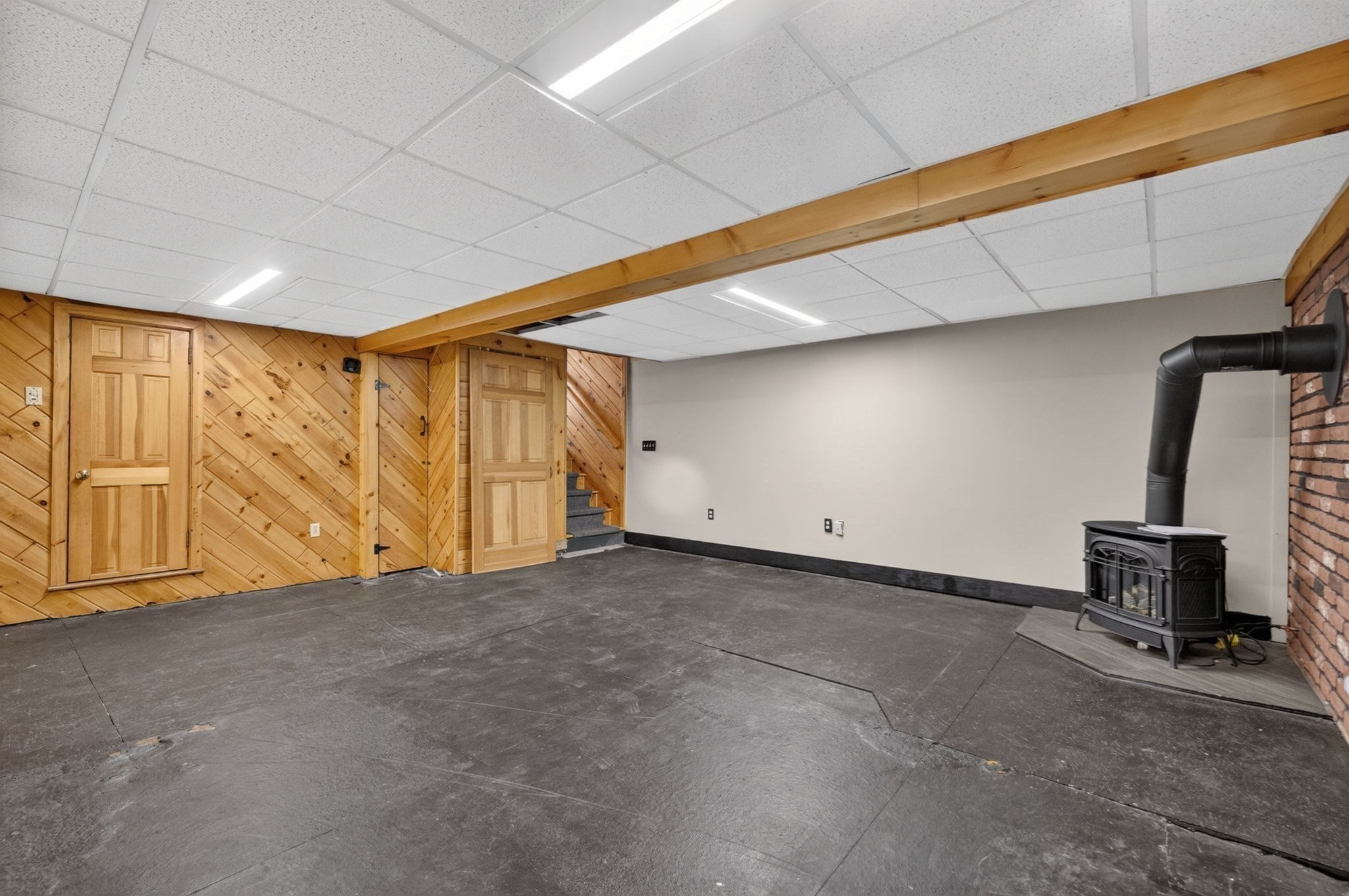 1478 Locust St, Fall River, MA 02723 - Image 38